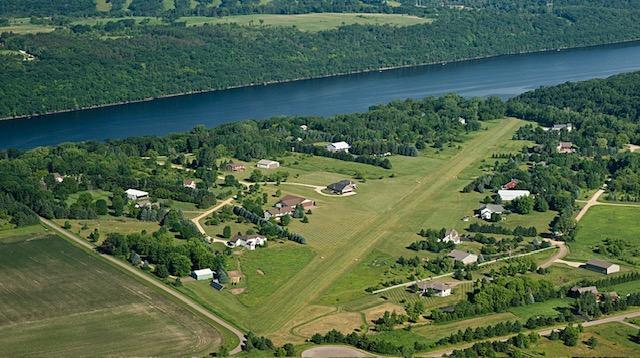 listing main picture