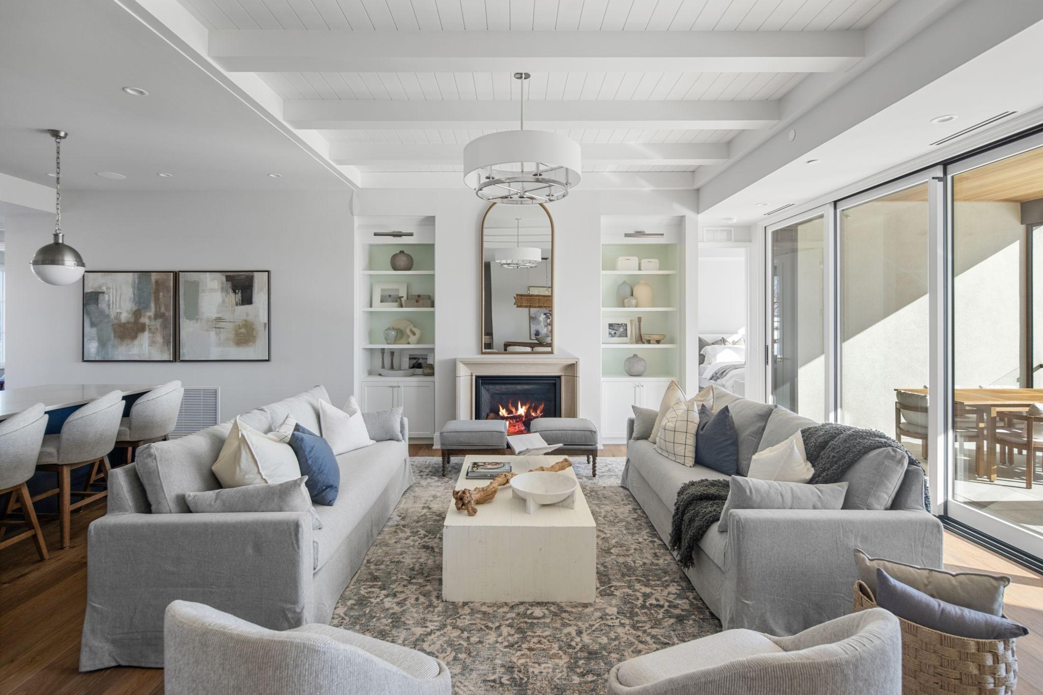 listing main picture