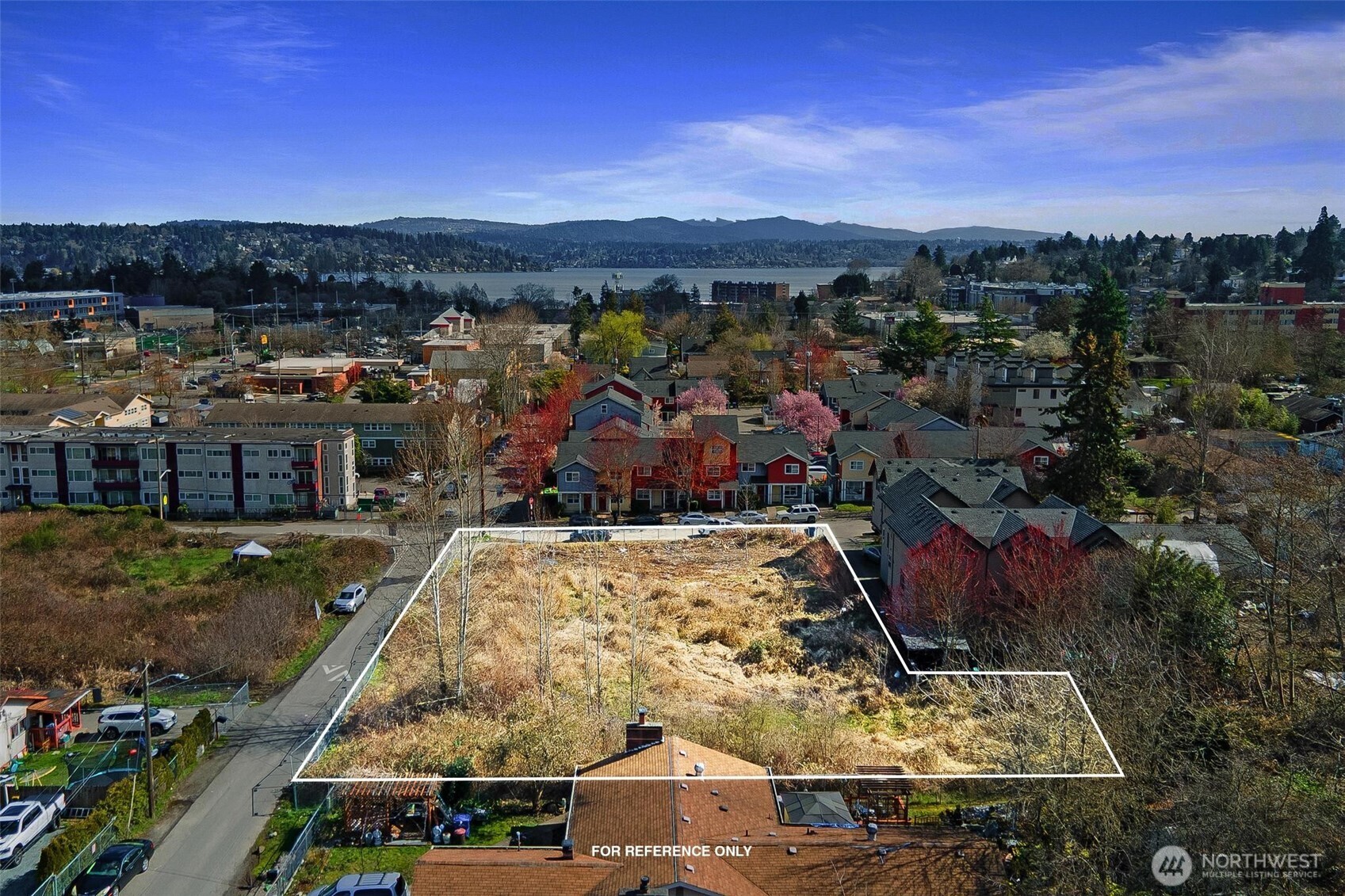 listing main picture