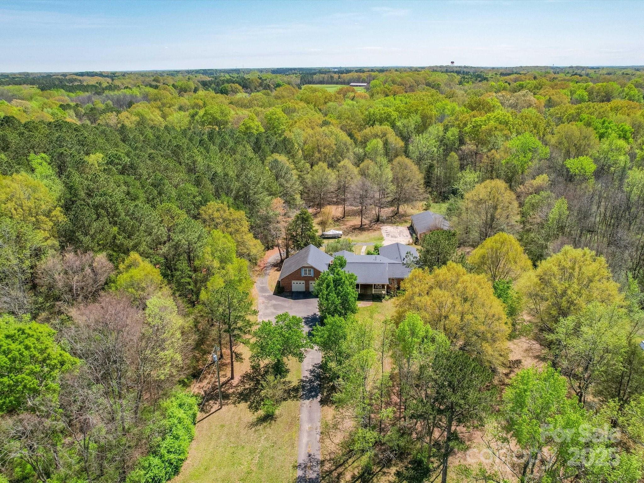 listing main picture
