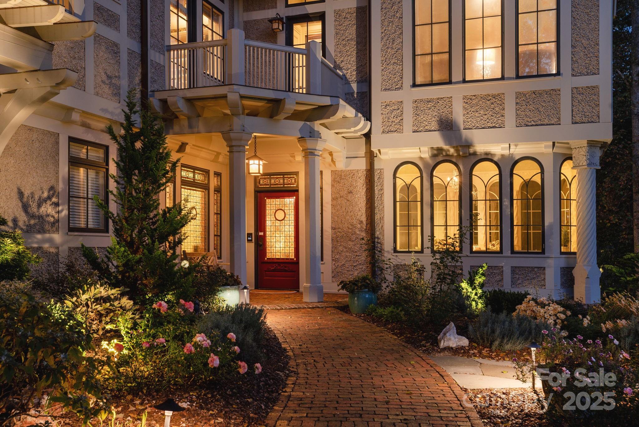 listing main picture