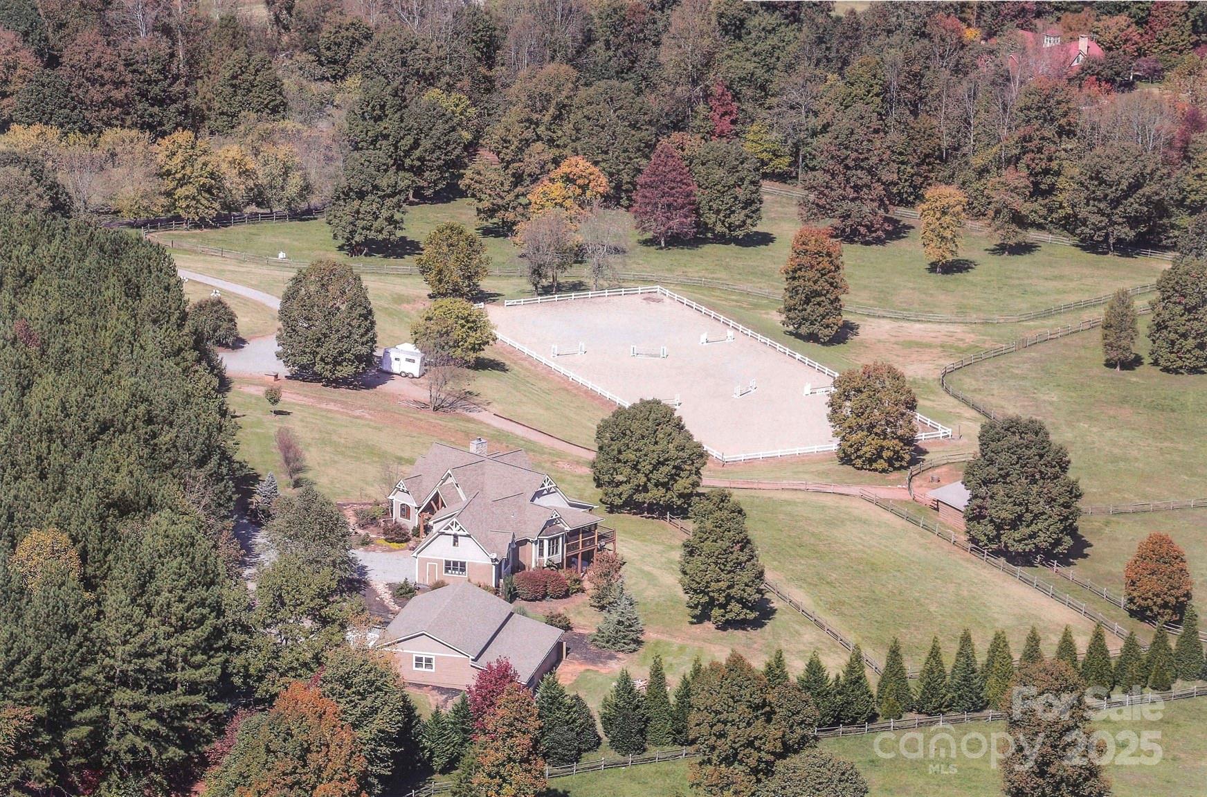 listing main picture