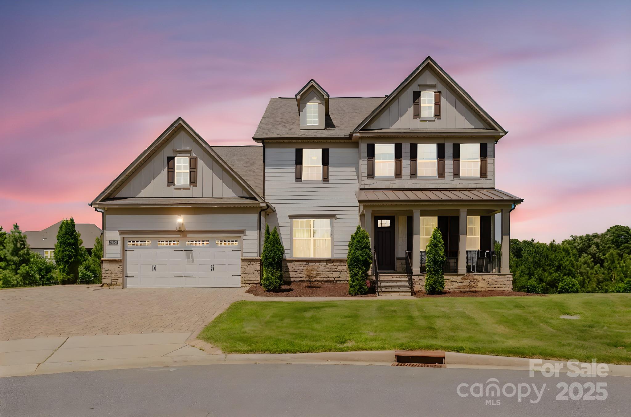 listing main picture