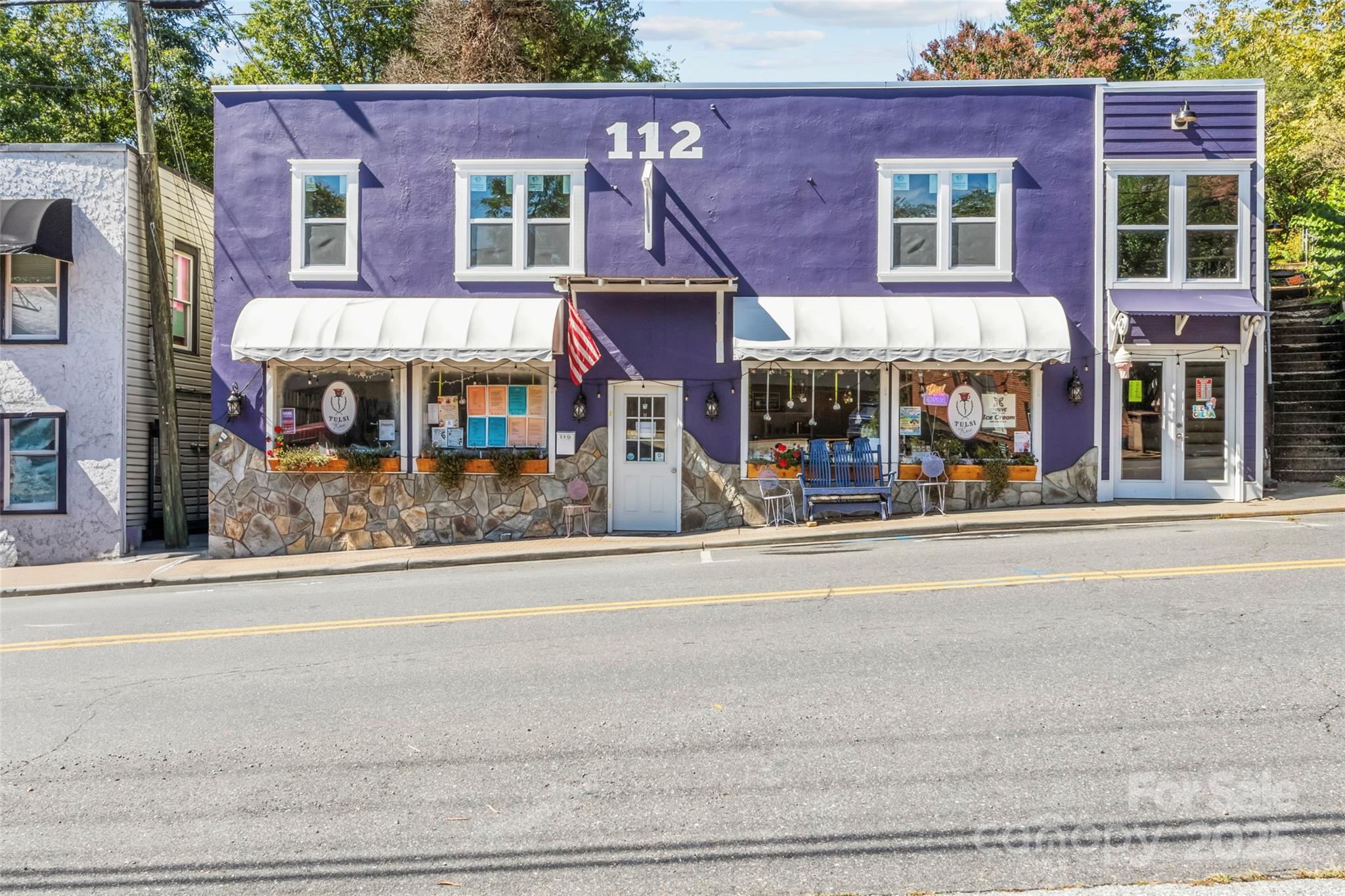 listing main picture