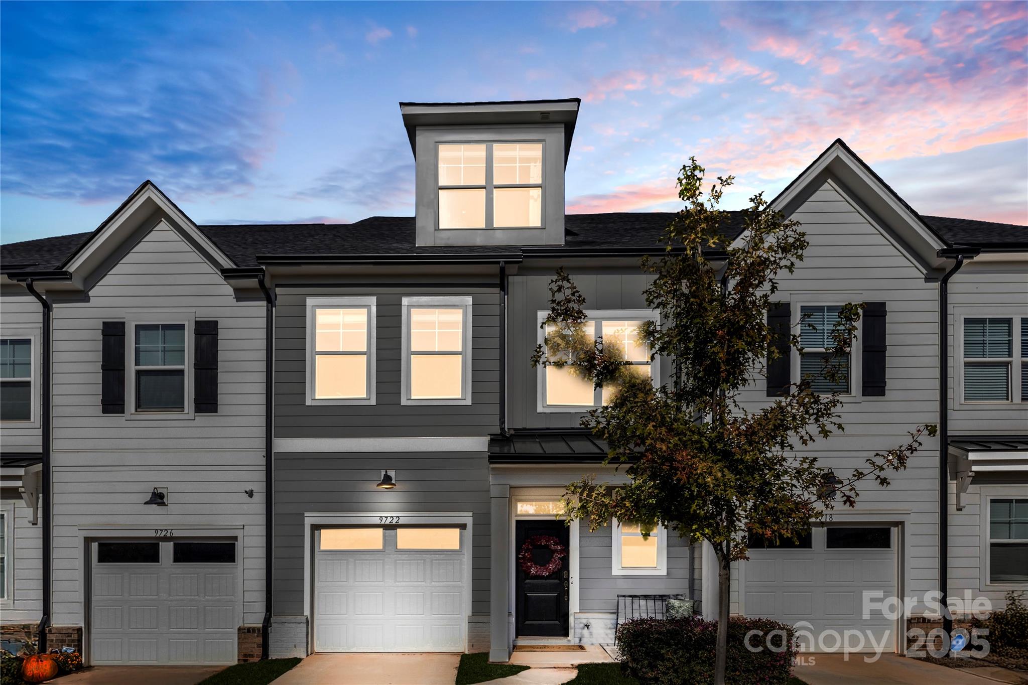 listing main picture