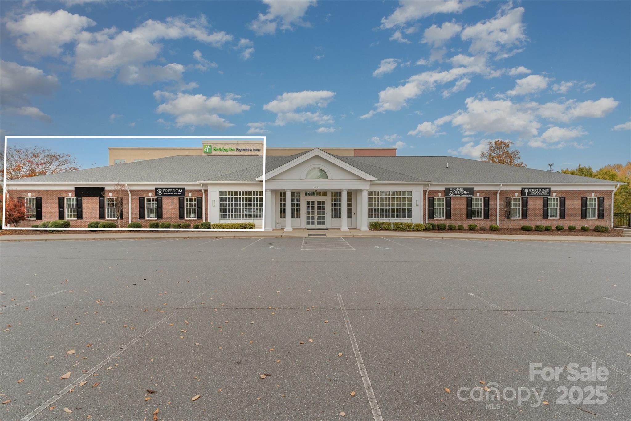 listing main picture