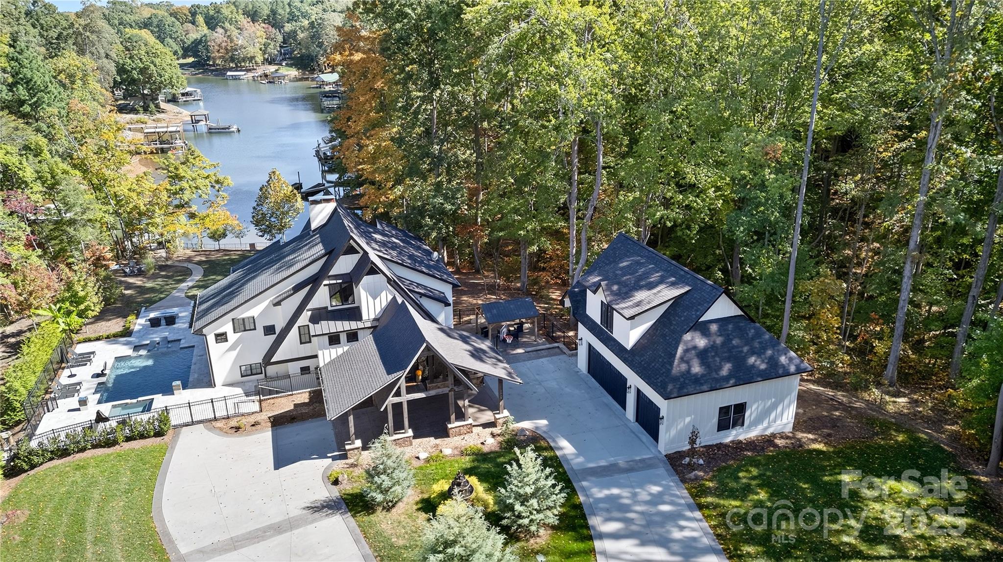 listing main picture