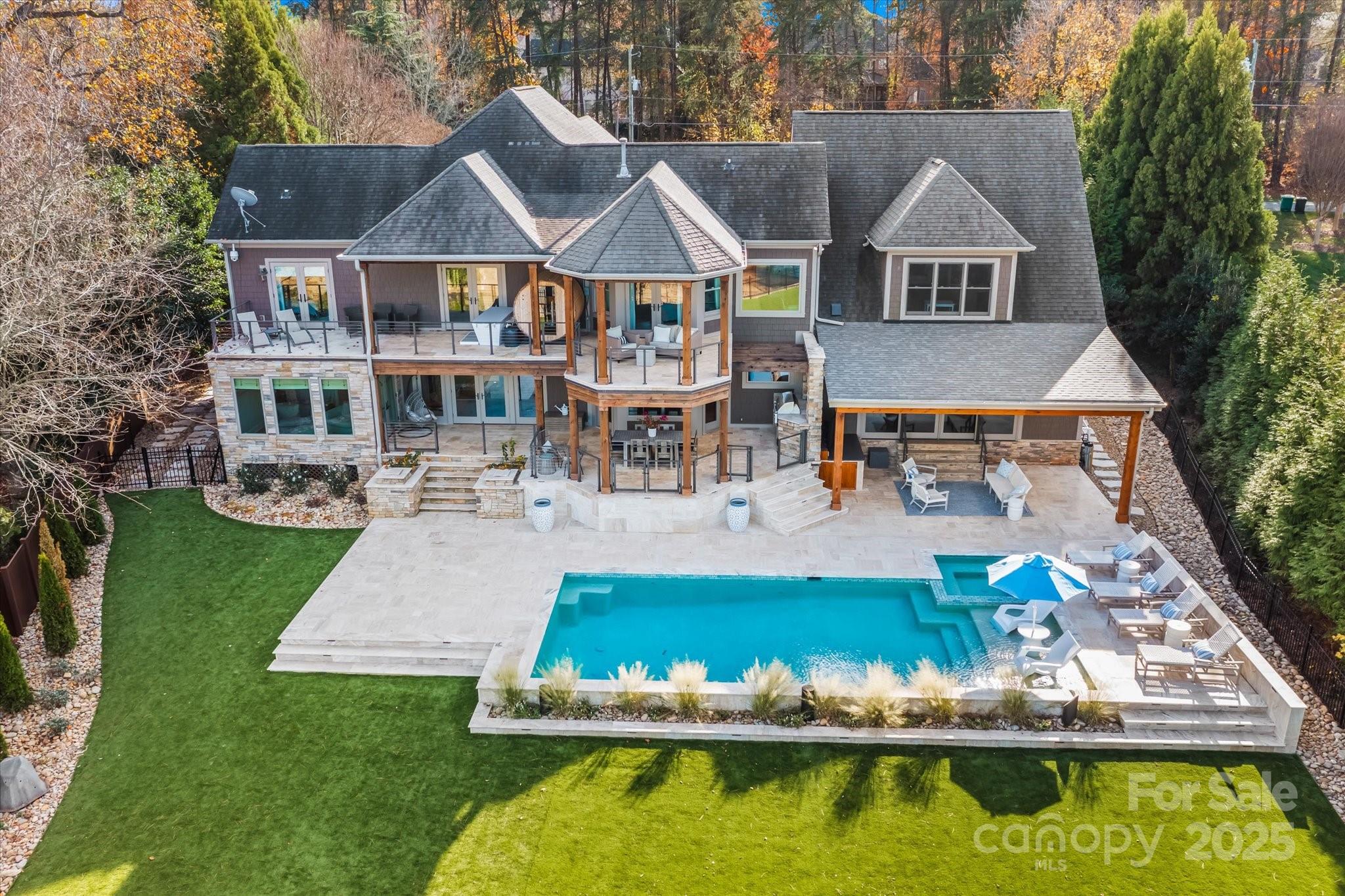 listing main picture