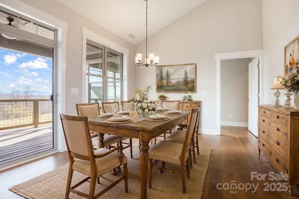 listing main picture