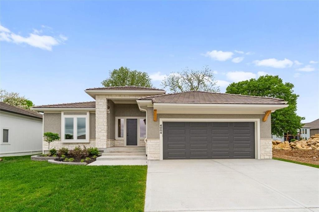 listing main picture