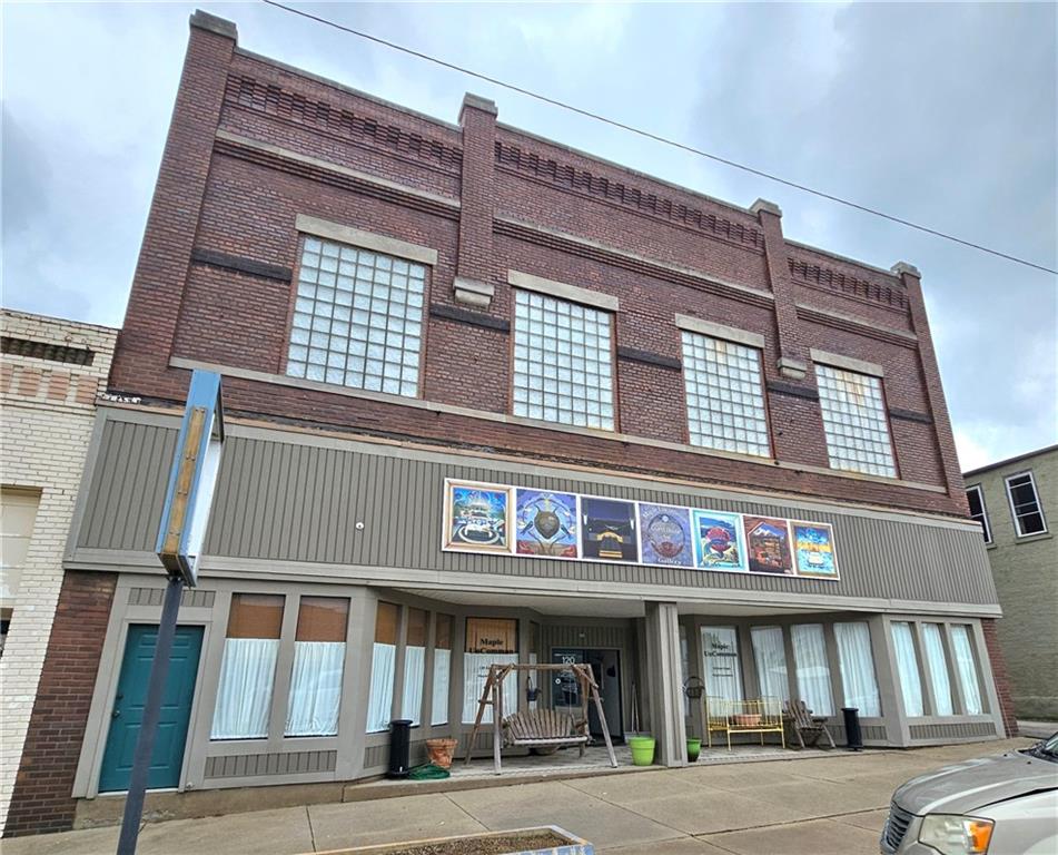 listing main picture
