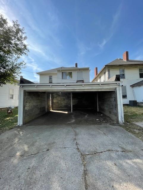 listing main picture