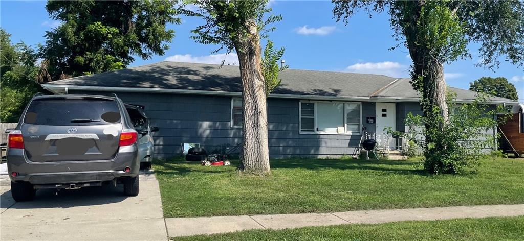 listing main picture