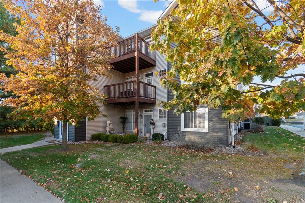 listing main picture