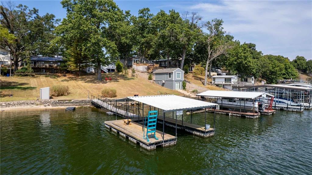 listing main picture