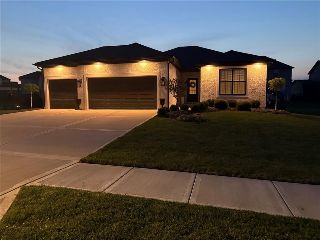 listing main picture