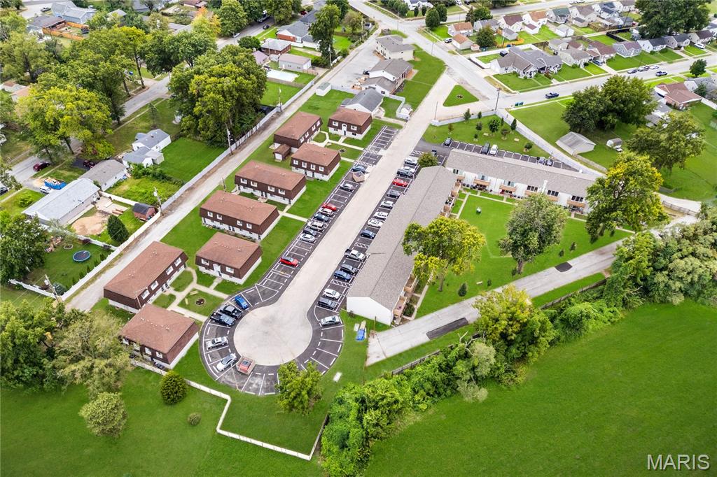 listing main picture