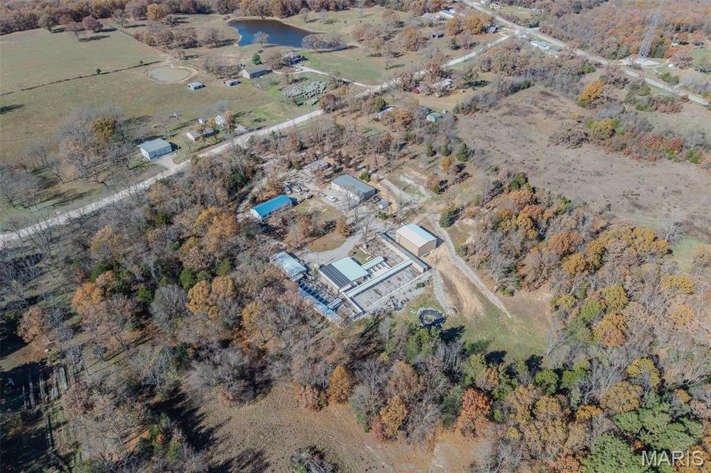 listing main picture