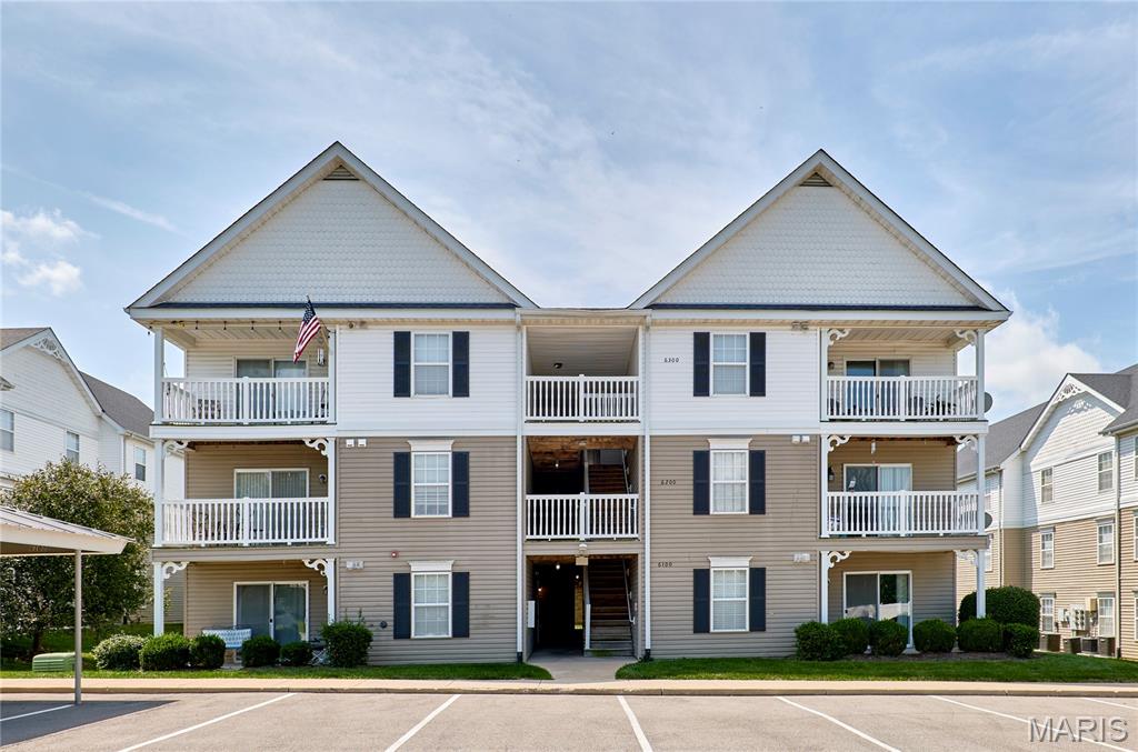 listing main picture