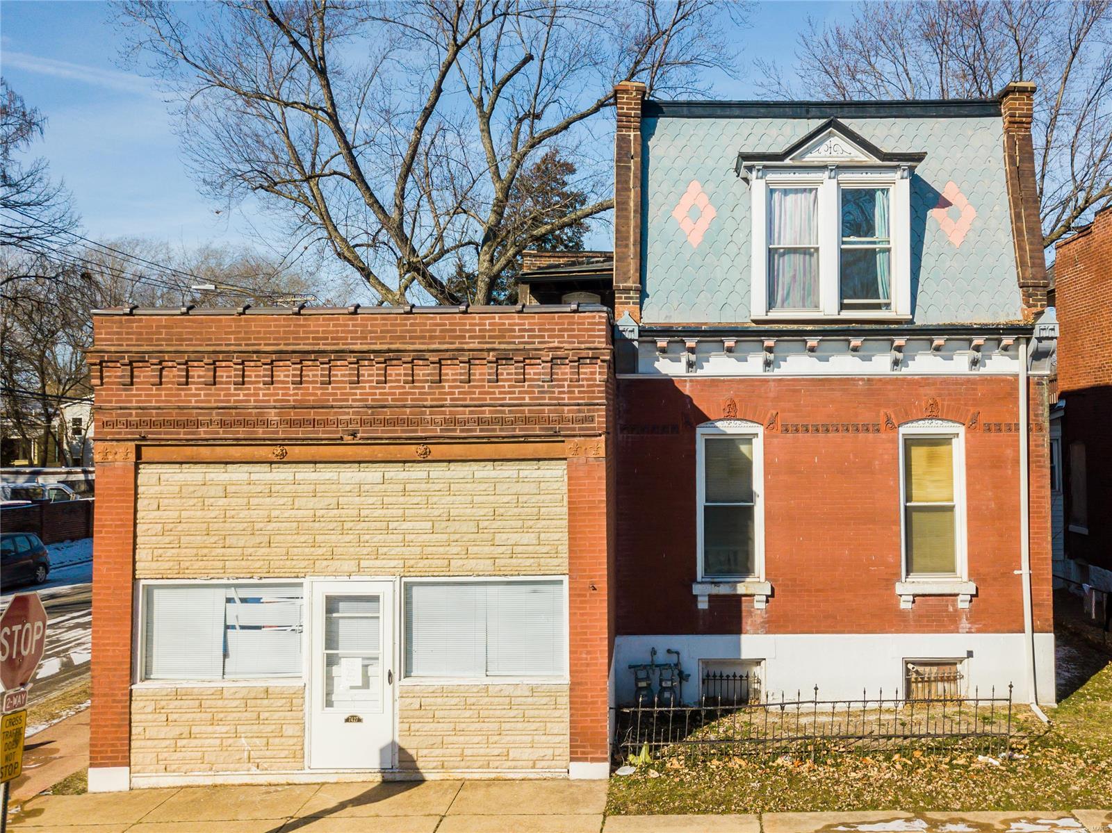 listing main picture