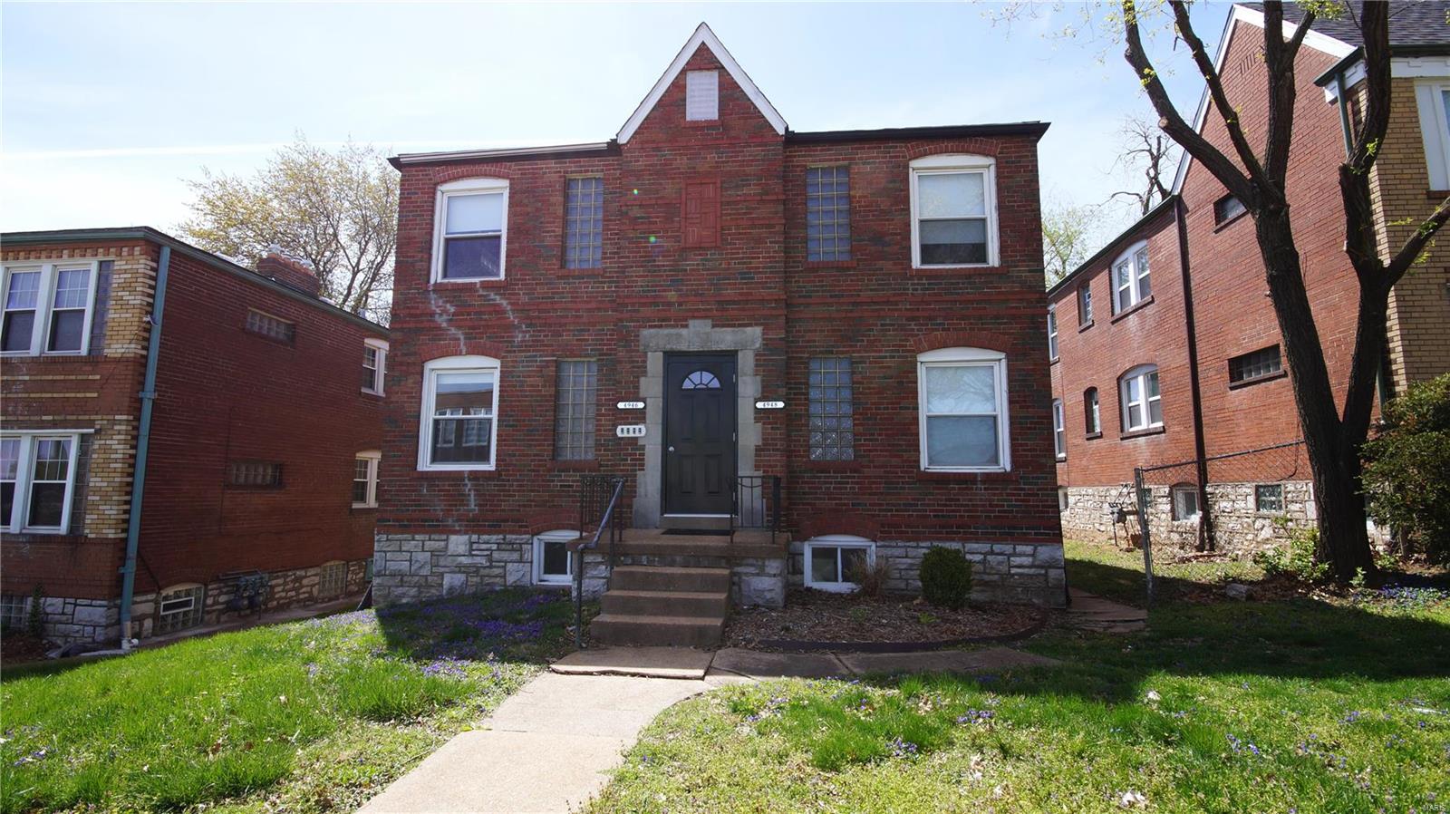 listing main picture