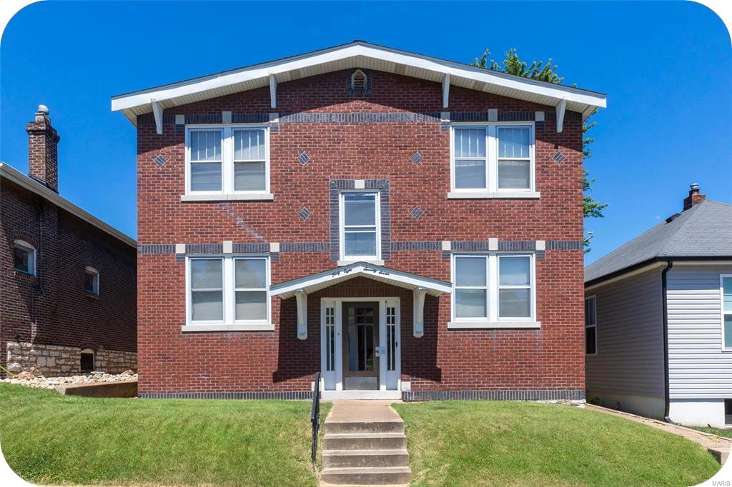 listing main picture