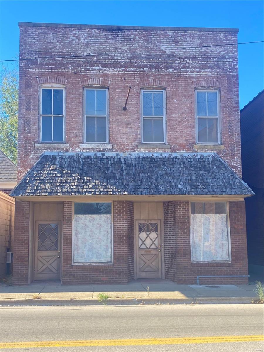listing main picture