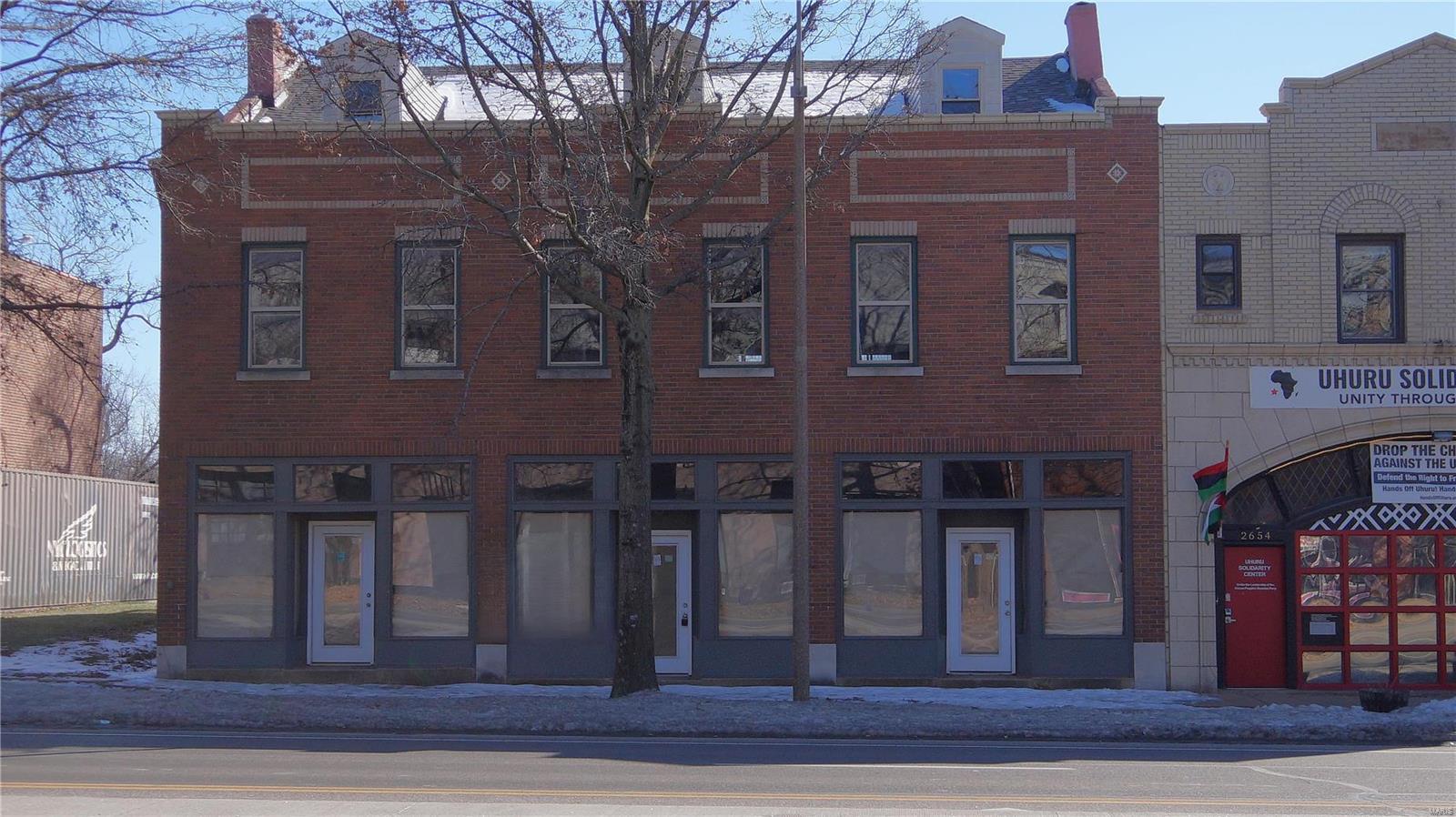 listing main picture