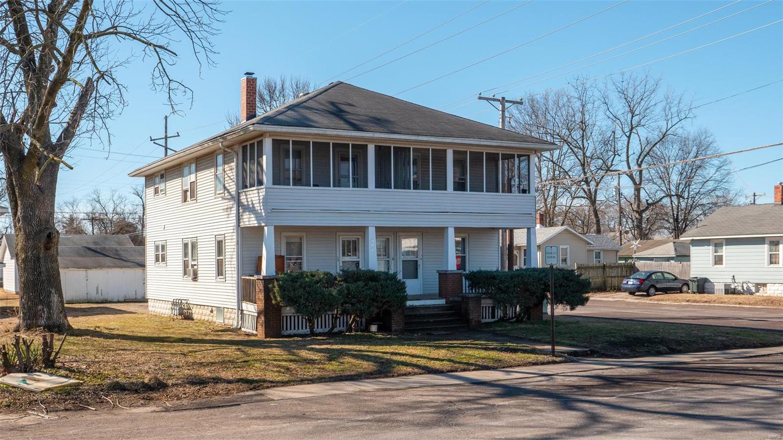 listing main picture