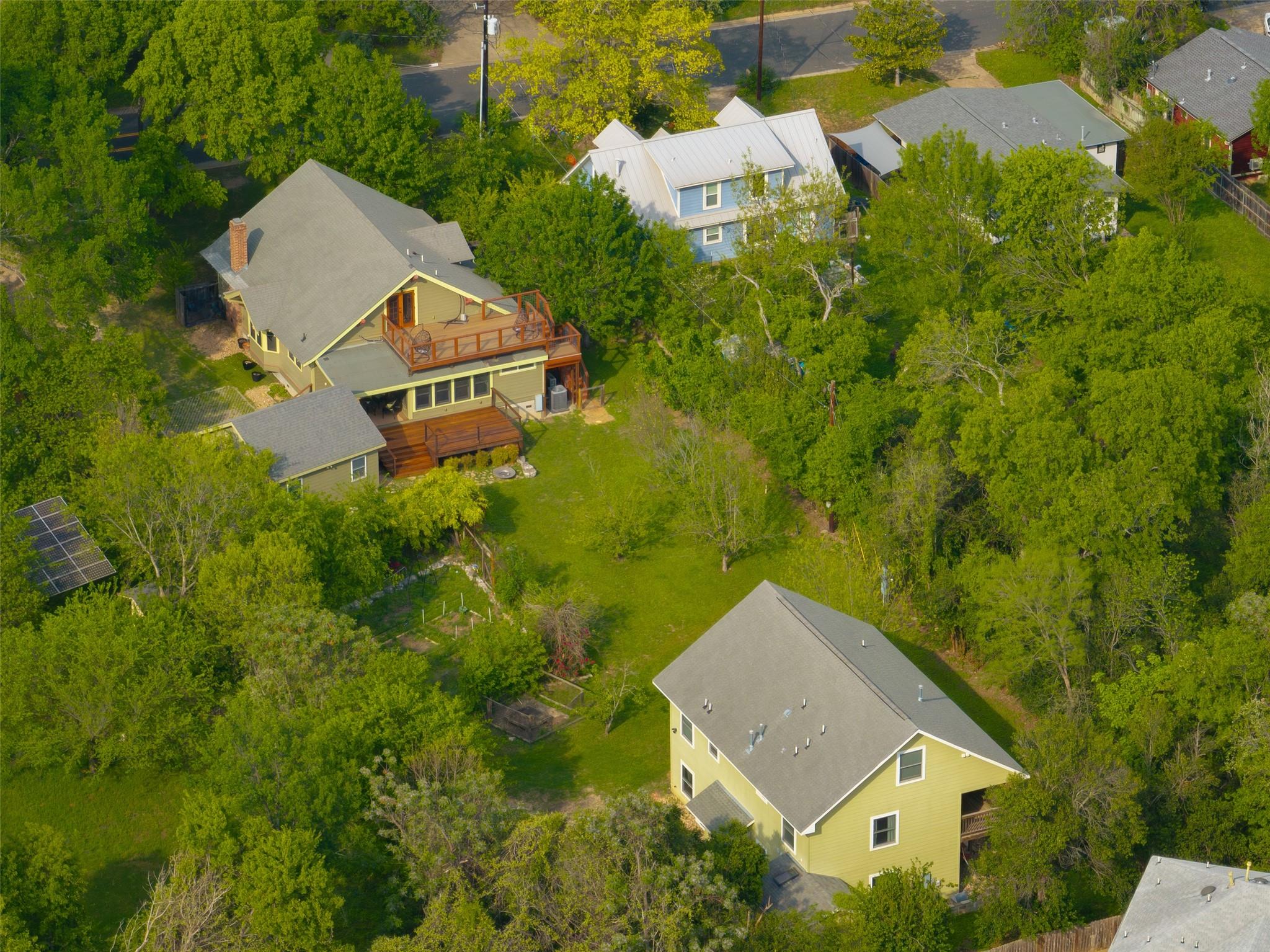 listing main picture