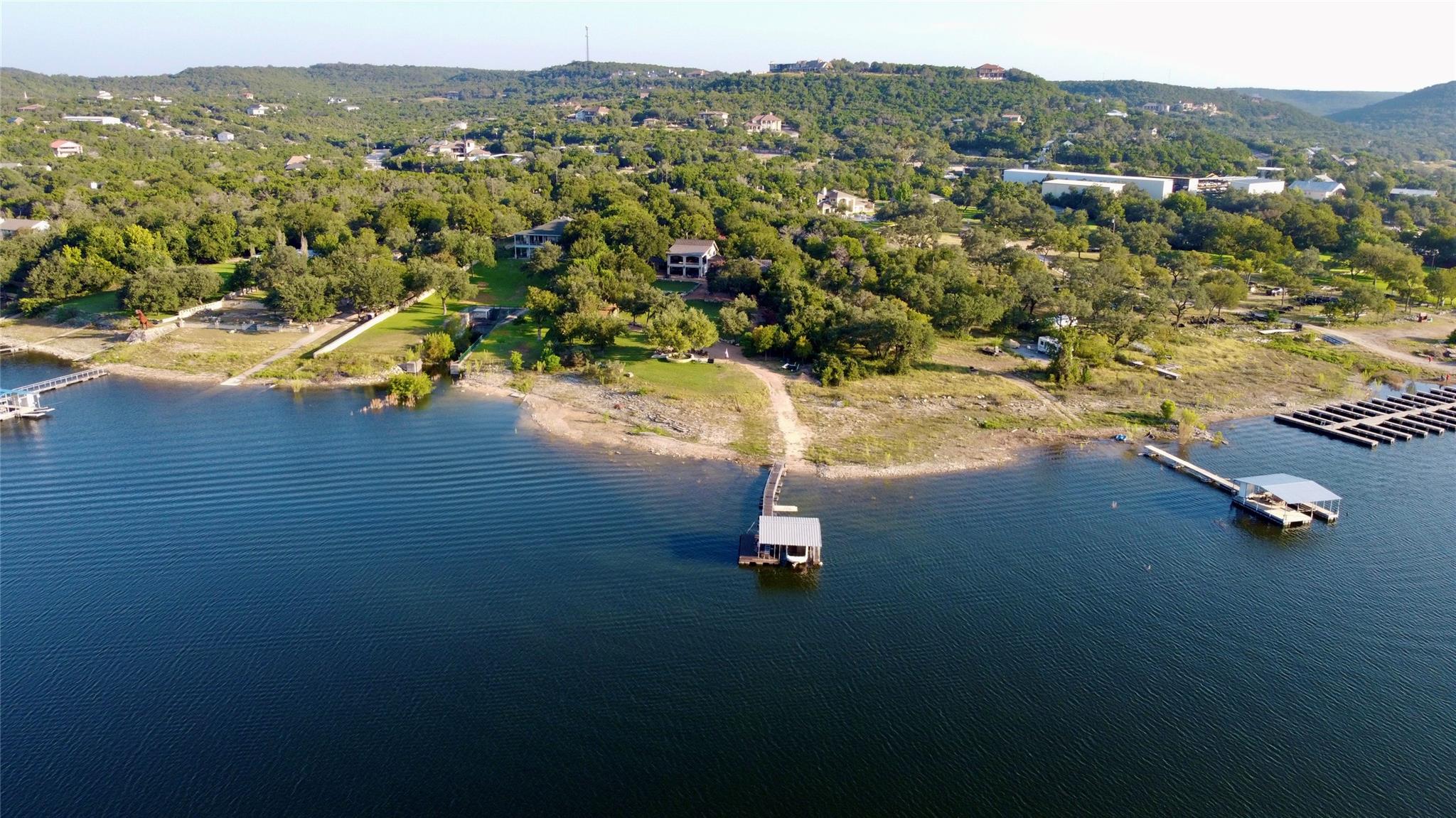 listing main picture