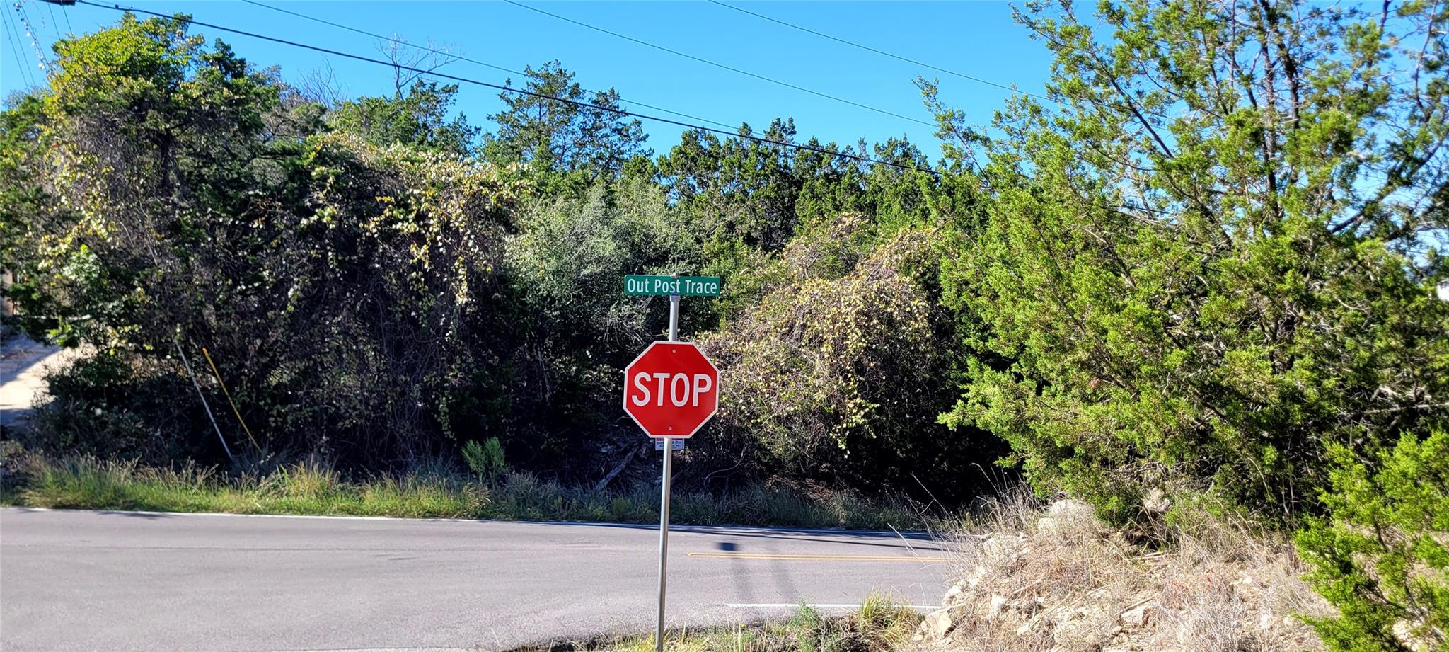 listing main picture