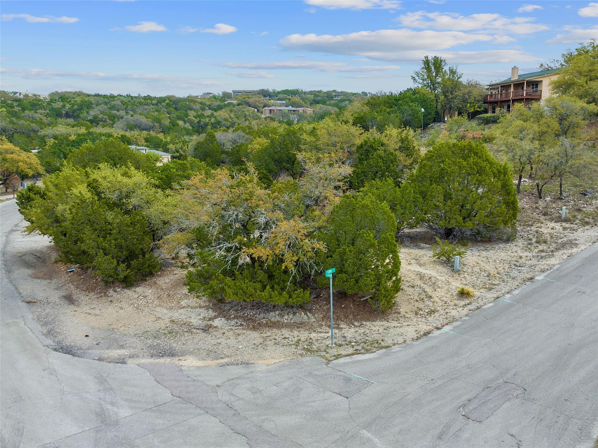 listing main picture