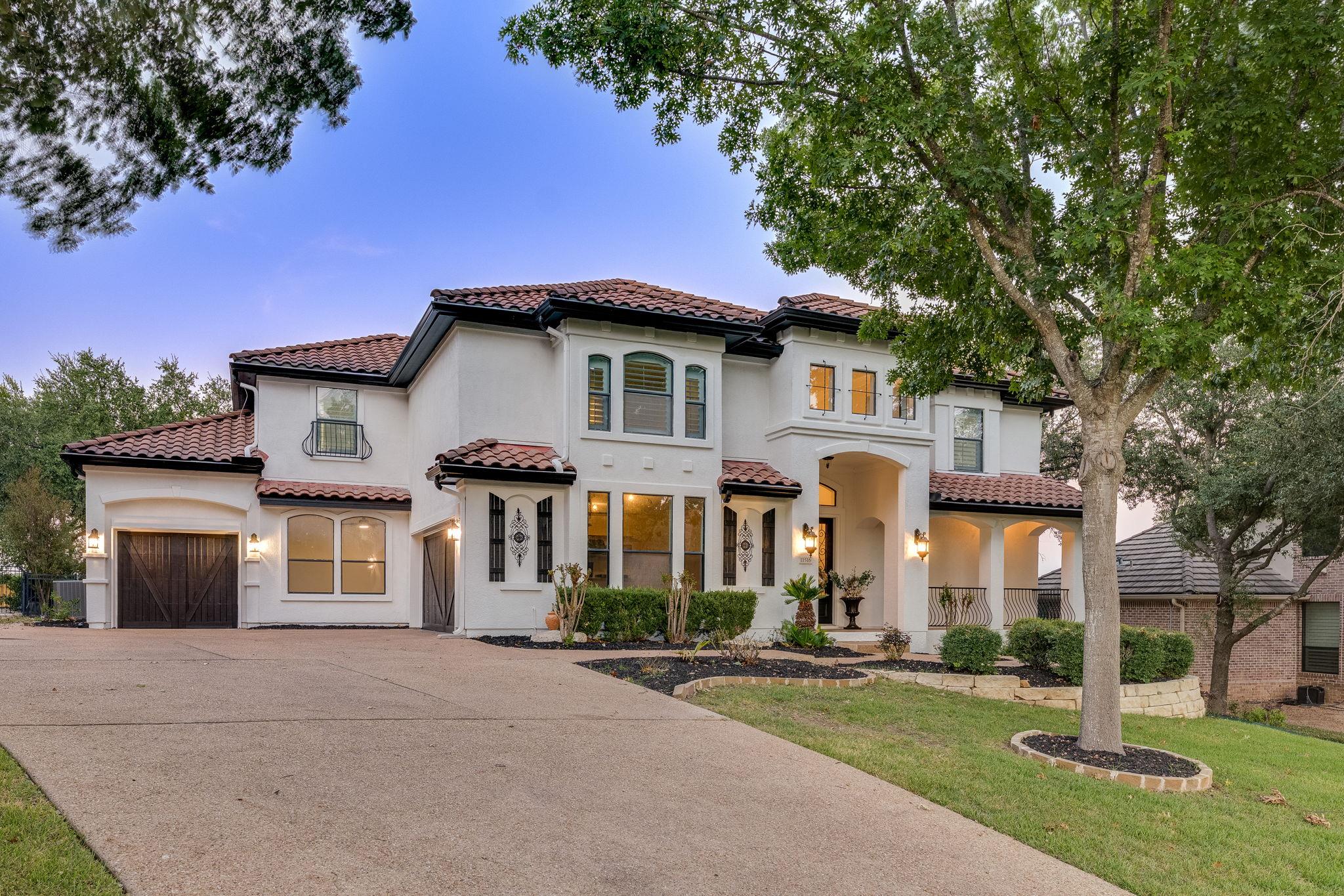 listing main picture