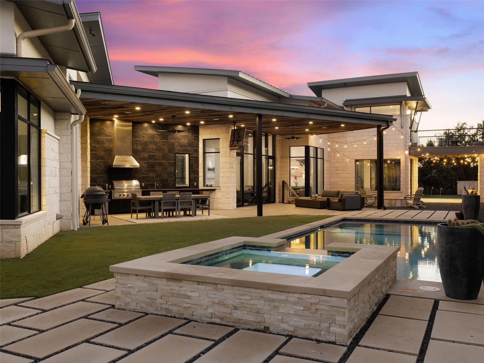 listing main picture