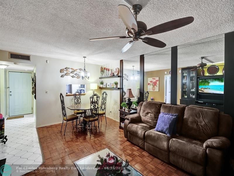 listing main picture