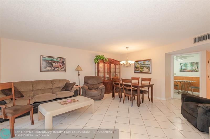 listing main picture