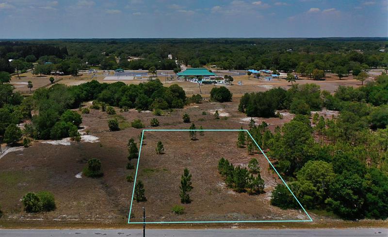 listing main picture