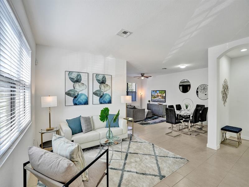 listing main picture