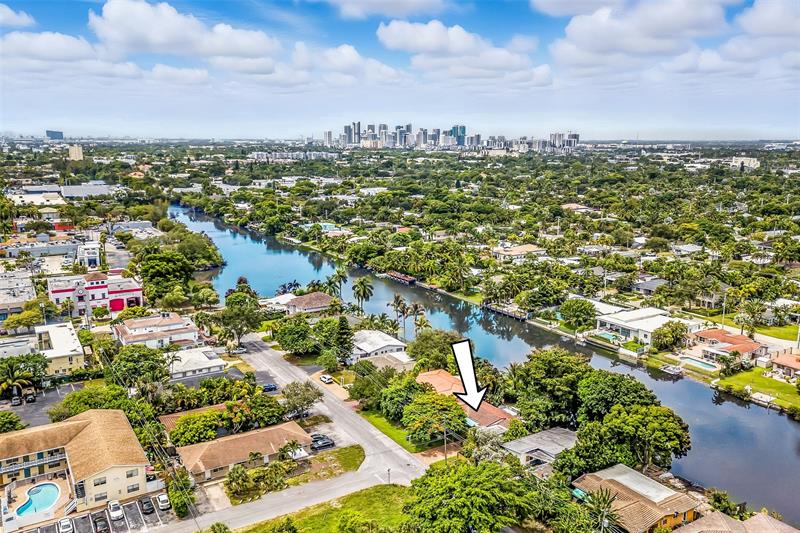 listing main picture