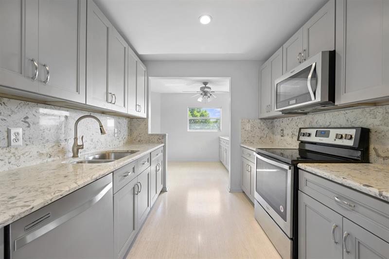 listing main picture