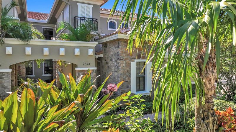 listing main picture