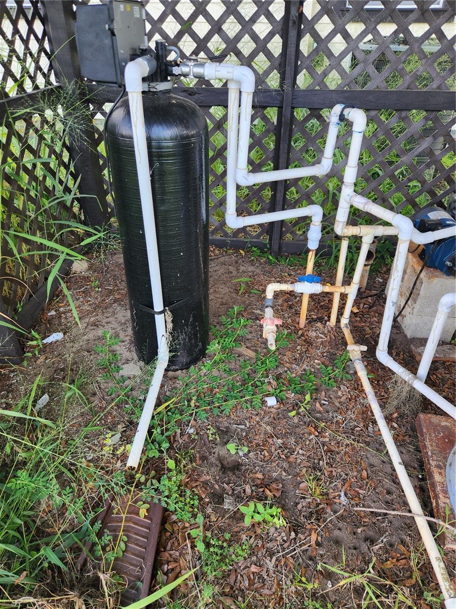 listing main picture