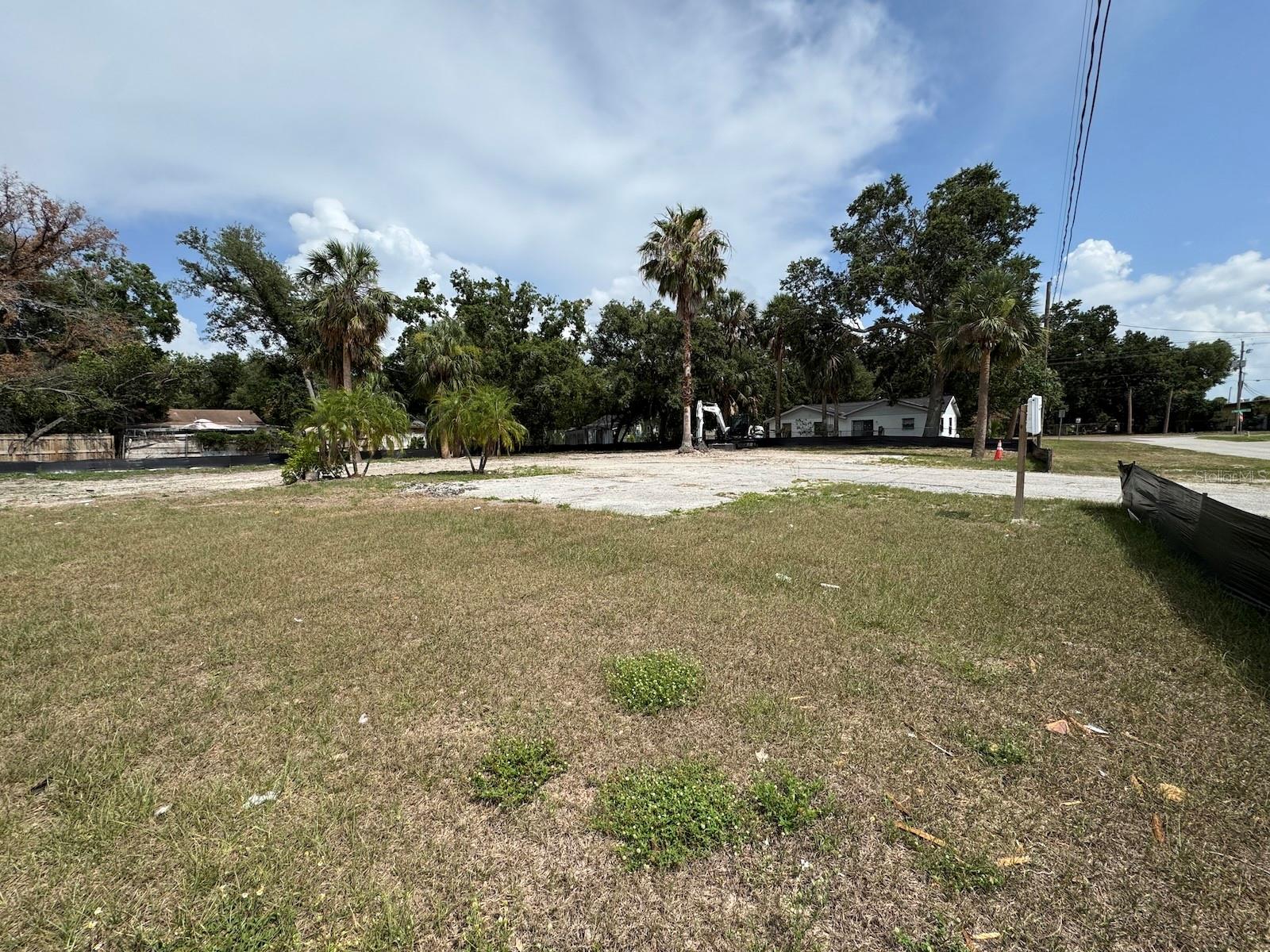listing main picture