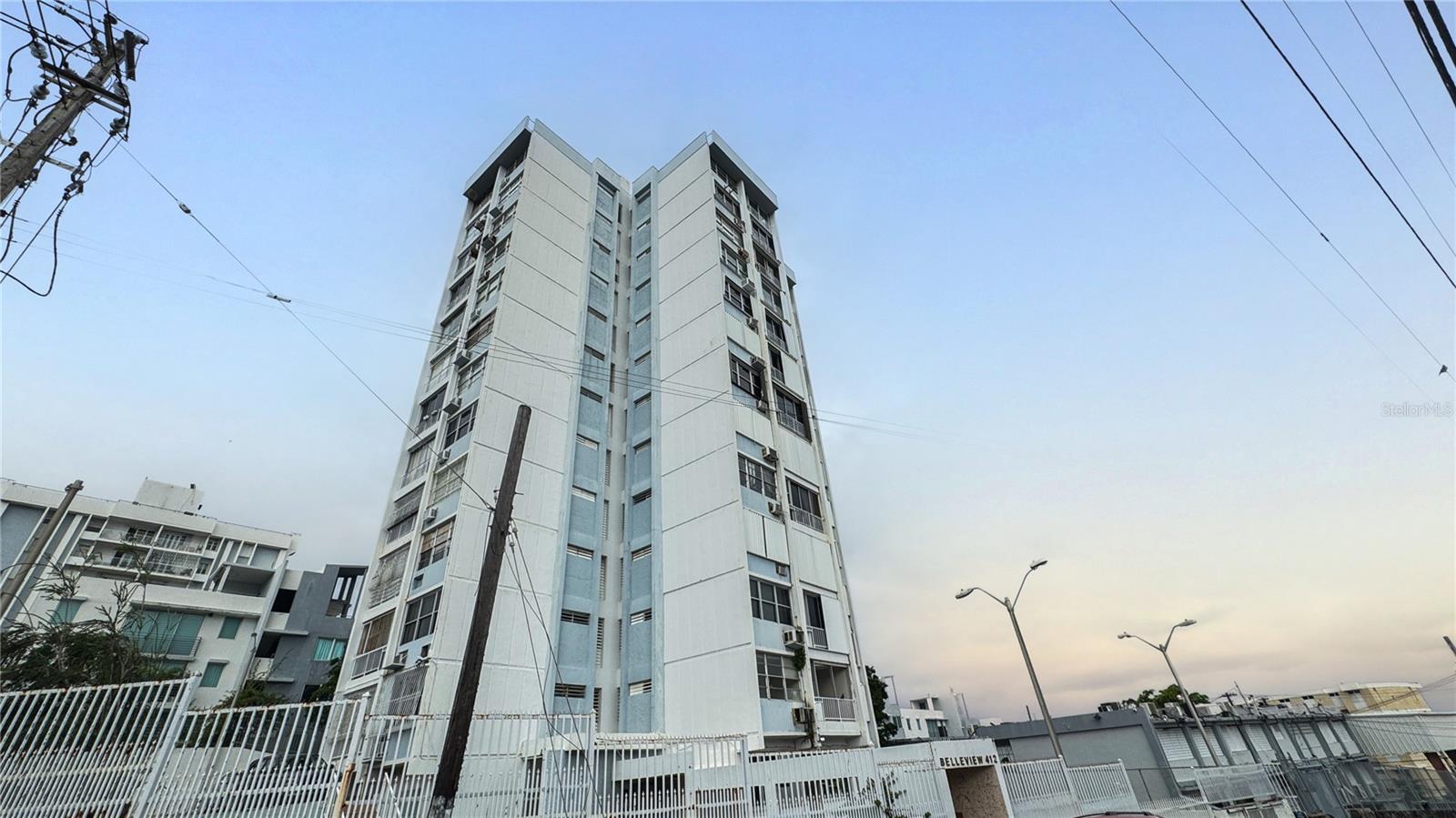 listing main picture