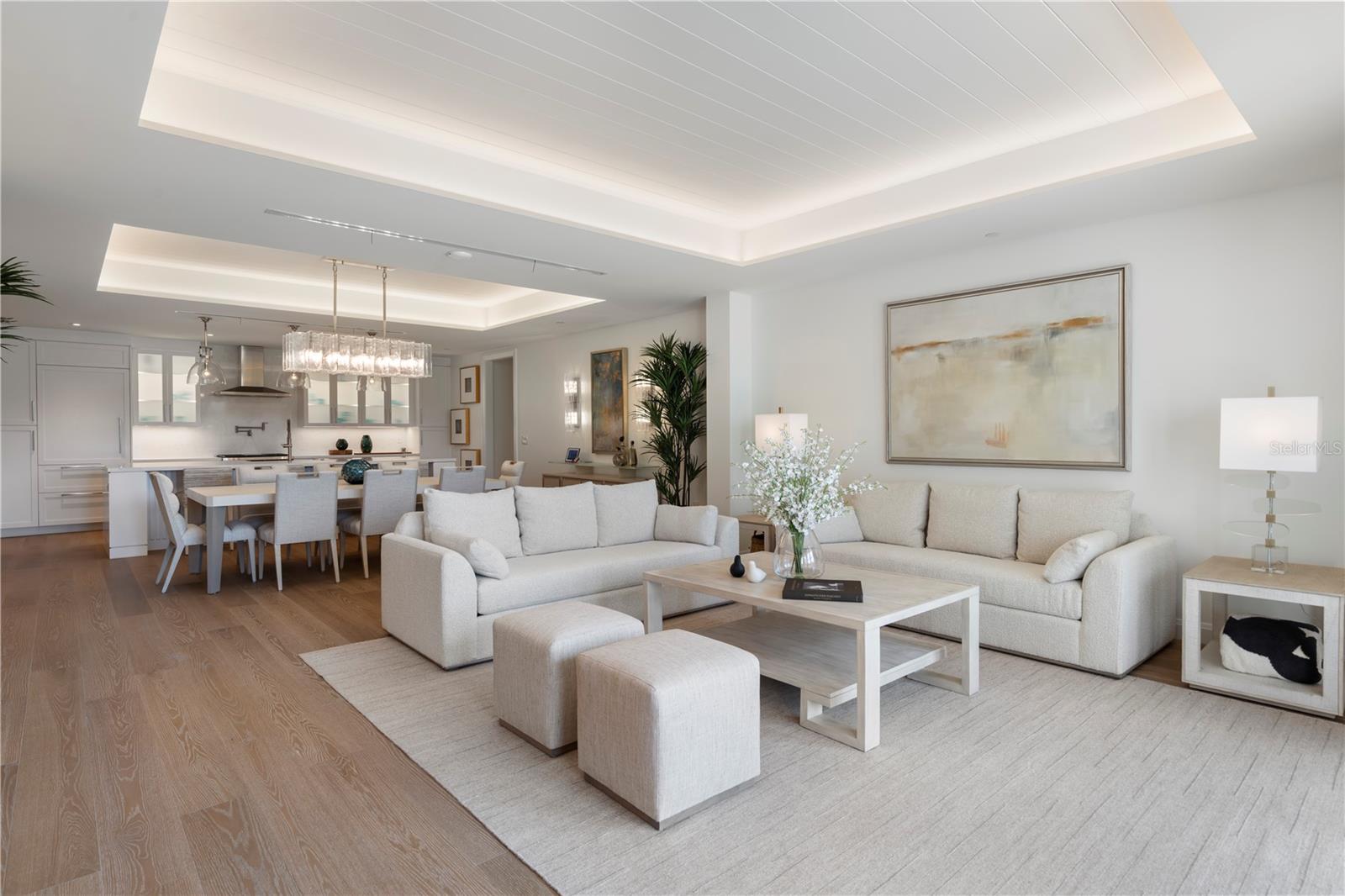 listing main picture