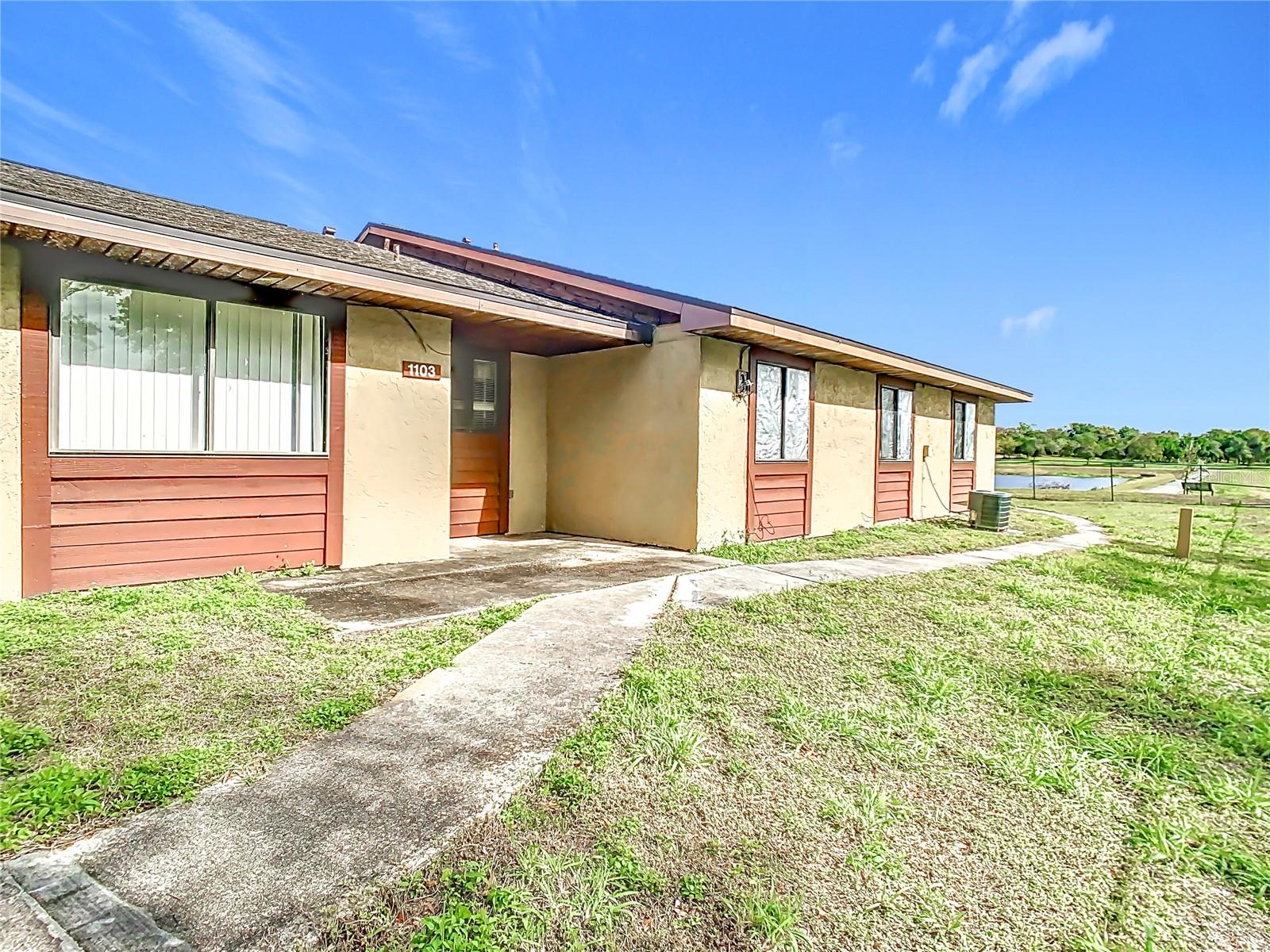 listing main picture