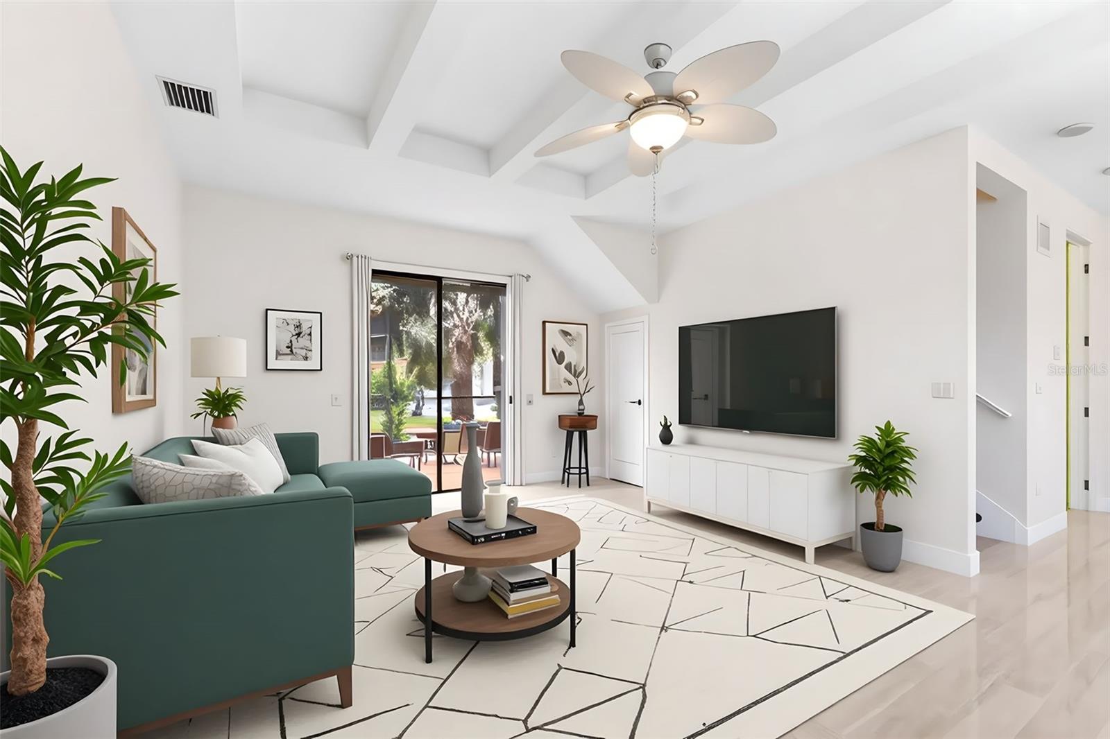 listing main picture