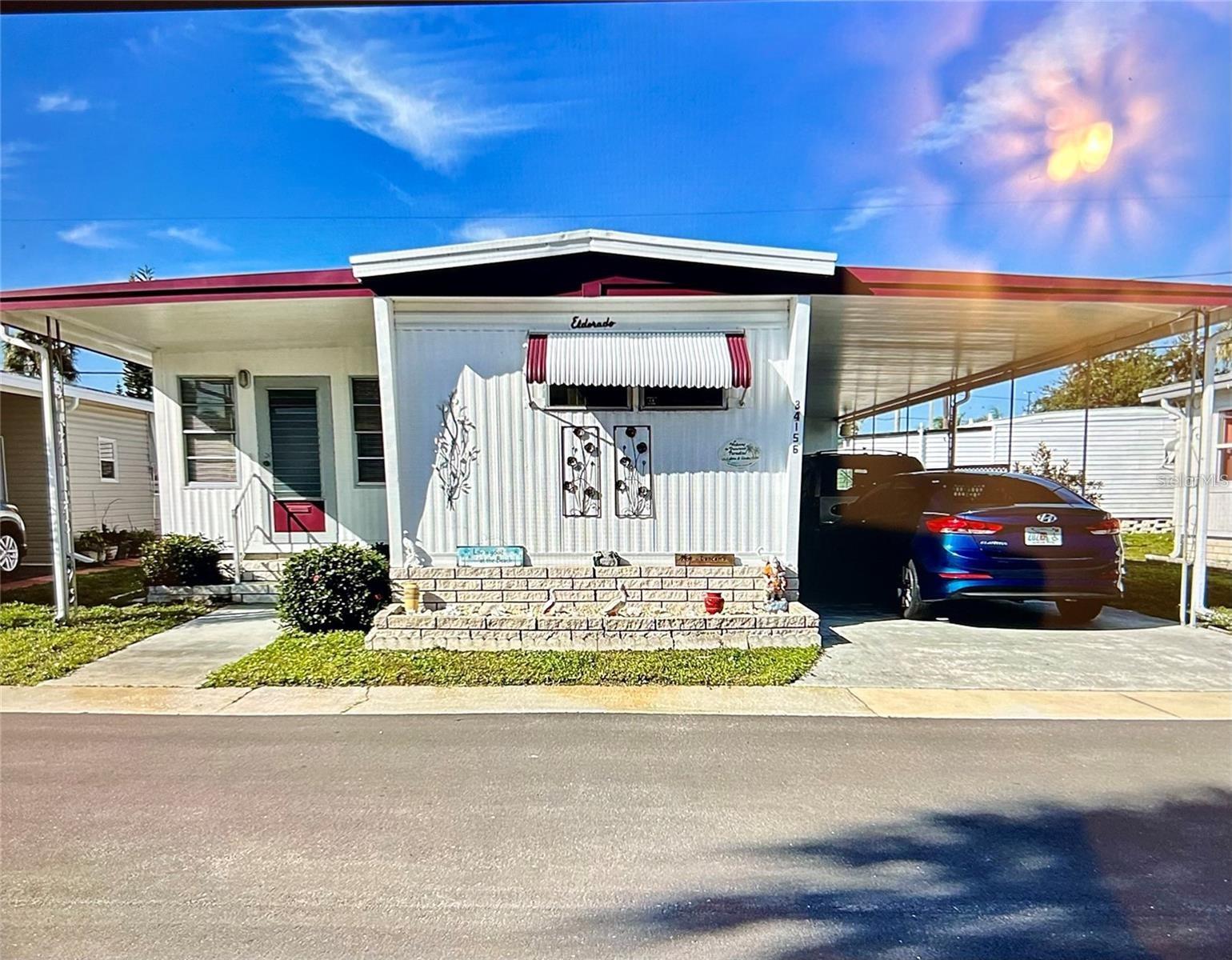 listing main picture