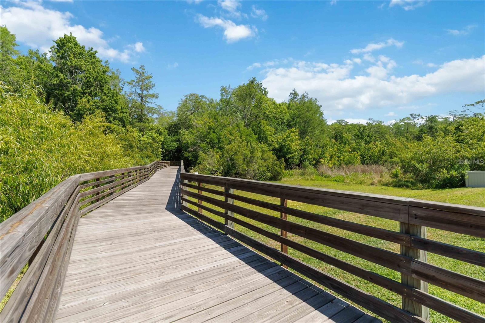 listing main picture